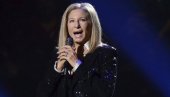 BARBRA STRAJSEND OTKAZALA DOLAZAK U KAN ZBOG POVREDE KOLENA: Ipak dobija počasnu Zlatnu palmu na festivalu