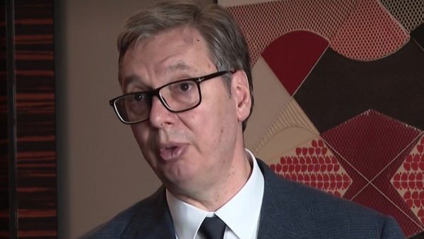 ПРЕТЕРАНО ЈЕ РЕЋИ ДА МОСКВА ГОРИ Вучић о нападима на Москву - Греше они који се већ радују поразу Русије