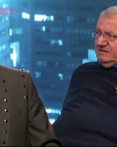 ШЕШЕЉ ГРМИ ПОСЛЕ ЗАБРАНЕ КОНЦЕРТА БАЈЕ МАЛОГ КНИНЏЕ: Усташка власт преузела контролу, а Срби у Влади Црне Горе