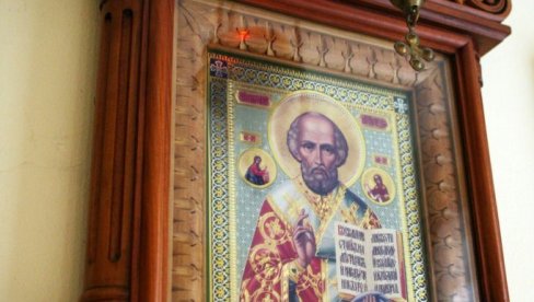 ГДЕ ОКАЧИТИ СЛАВСКУ ИКОНУ: Питање које нас све мучи - Ово је одговор!