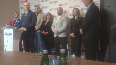 ПРИШТИНА НАПАДА СРПСКИ ОБРАЗОВНИ И ЗДРАВСТВЕНИ СЕКТОР: Српска листа тражи хитно ослобађање петоро ухапшених Срба