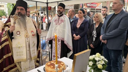 SPASOVDAN JADRANIMA MIO: Lozničani litijom i liturgijom obeležili krsnu slavu grada