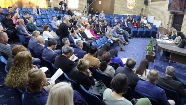 ЗАКАЗАНА СЕДНИЦА СКУПШТИНЕ ГРАДА ВРАЊА: На дневном реду извештаји