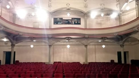 ПРОБЛЕМИ У ВРШАЧКОМ ПОЗОРИШТУ: Месец дана без управе, сад се поквариле и електричне инсталације?