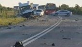 JEZIVE SLIKE SA MESTA NESREĆE NA IBARSKOJ: Ovo je auto smrti koji je odneo život mladića (FOTO)