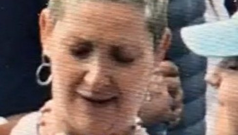 ШОК НА СЛАВИЈИ! Службеница амбасаде САД у првим редовима блокадерског скупа! (ВИДЕО)