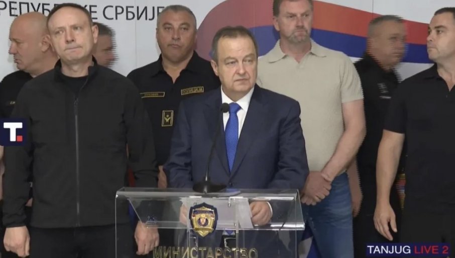 МИНИСТАР ПОЛИЦИЈЕ СЕ ОБРАТИО ЈАВНОСТИ: Нове информације о језивом блокадерском насиљу