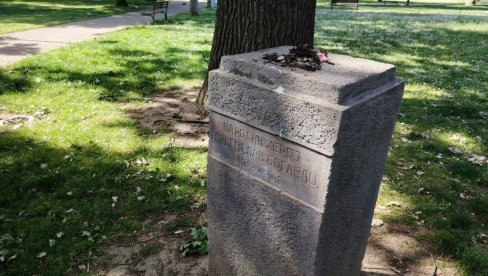 SRUŠENA BOGAVČEVA BISTA: Vandali oskrnavili još jedno spomen obeležje u centru Kraljeva