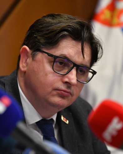 ЊИХОВ ЦИЉ ЈЕ ДА СРУШЕ СРБИЈУ И ДА НАС БАЦЕ НА КОЛЕНА Мрдић: Прича о наводном звучном топу била је разрађивана још у јануару