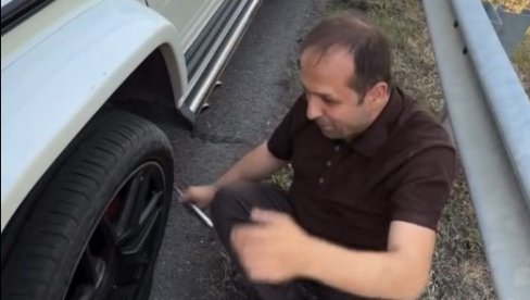 VRAĆAO SE IZ BEČA SA NASTUPA PA GA OVO SNAŠLO: Emir Habibović doživeo neprijatnost na putu (FOTO)
