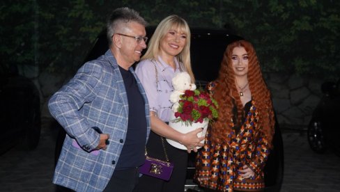 ĆERKA SAŠE POPOVIĆA POKRENULA UNOSAN BIZNIS : Evo kako zarađuje, iznenadićete se