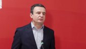 НЕ ЗНАМ ГДЕ МИ ЈЕ... Аљбин Курти се поштено осрамотио