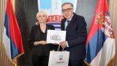 ГРАДСКОЈ БИБЛИОТЕЦИ 300 КЊИГА: Делегација Представништва Републике Српске посетила Смедерево