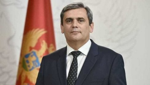 СА КУРТИЈЕМ СЛАВЕ НЕЗАВИСНОСТ: Скандалозна одлука Владе Црне Горе о обележавању јубилеја широм Космета