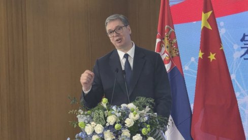 ТО ЈЕ ЗА МОЈУ СРБИЈУ ОГРОМАН НОВАЦ Вучић открио: Договорене инвестиције вредне 953 милиона евра