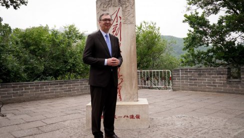 TO JE KRUNA MOJE KARIJERE Predsednik Vučić podelio moćan snimak  i sumirao posetu Kini (VIDEO)