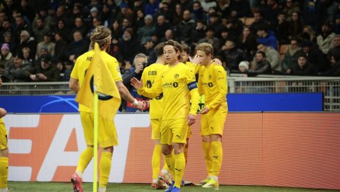 ПРЕДЛОЗИ ЗА ГОЛОВЕ: Тип издваја - ви бирате