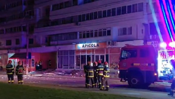 ДРАМА У НАТО ДРЖАВИ, СРУШИО СЕ ДРОН! Погођена стамбена зграда, Алијанса хитно реаговала (ВИДЕО)
