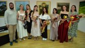 ЗАВРШНИ КОНЦЕРТ ЗА ПАМЋЕЊЕ: Испраћена сјајна генерација Одсека за соло певање ОМШ „Душан Сковран“ (ФОТО)