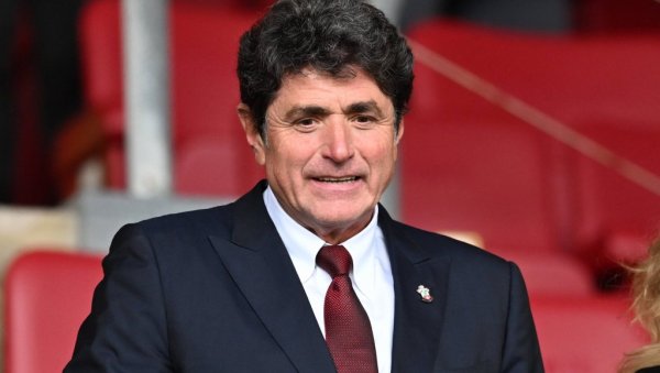 АЛАВИ ШОЛАК ЈЕ КРИВ ЗА СВЕ: Легендарни новинар брутално ударио на њега после продаје Н1 и Нове (ФОТО)