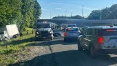 Страшна несрећа у Вирџинији: Аутобус се забио у аутомобиле, 5 мртвих и 34 повређена