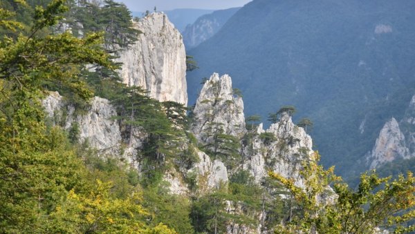 ТРИ МЕСТА У СРБИЈИ ЗА ЛЕТО ИЗ СНОВА: Где побећи од врућине и пронаћи природу која одузима дах