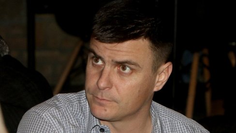 Вук Костић жестоко о партнеркама - на једно не пристаје: Таква ми сигурно неће рађати децу и ићи пред стару мајку