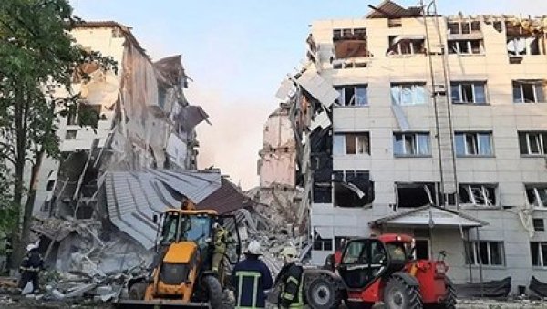 ЗЕЛЕНСКИ НАЈАВИО КРВАВИ ЈУН: У Москви оптужили тројицу украјинских војних руководилаца за масакр у Старобељску