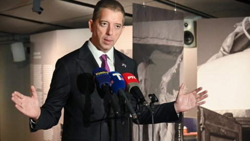 ĐURIĆ PORUČIO BORKU: Kad ponestane argumenata, ostanu uvrede što je zaštitni znak vaše politike
