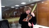 СУЂЕЊЕ ЗА КРАЂУ СКУПОЦЕНЕ ВИОЛИНЕ: Саслушање оштећеног Лајка Феликса одложено за септембар