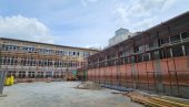 MAJSTORI DO JANUARA: Rekonstrukcija vračarske Osnovne škole Sveti Sava teče po planu (FOTO)