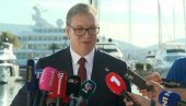 НЕЋУ ДА ПРИХВАТИМ ИСТОРИЈСКЕ ФАЛСИФИКАТЕ Вучић: Ми нисмо отимали територију Црне Горе