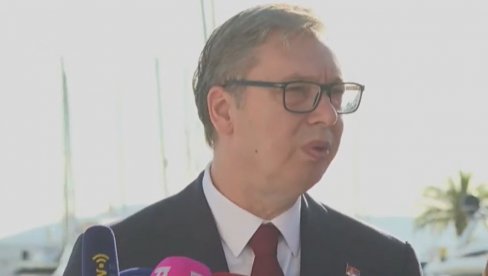 VUČIĆ RAZVALIO CRNOGORSKE NOVINARE: Došli da provociraju, a predsednik ih postavio na mesto