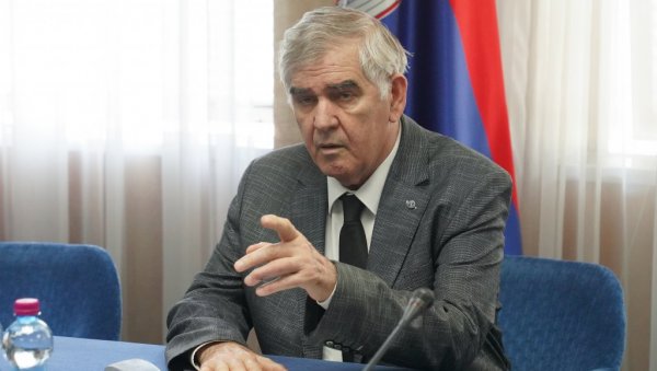 СРБИЈА НЕЋЕ ДОЗВОЛИТИ УГРОЖАВАЊЕ ОДНОСА: Бериша осудио паљење мађарске заставе