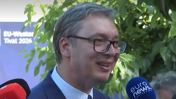 ПОСТАО САМ НЕЗАВИСАН ДАНАС? Вучић подсетио црногорског новинара: Ви сте се отцепили од државне заједнице - Лак и леп вам је живот