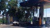 ŽIVI SPALJENI JER SU ZATRAŽILI PLATU Užas u Italiji: Četiri radnika - stranca ubijena, zaključani nasilno u kola koja su polivena benzinom