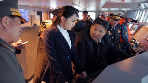 KIM SA ĆERKOM DOŠAO NA TESTIRANJE RAZARAČA: Otkrio šta je glavni cilj razvoja nacionalne odbrane