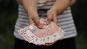 ВАУЧЕРИ У ИЗНОСУ ОД 10.000 ДИНАРА: Ево ко на њих има право и за шта су намењени