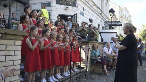 SKADARLIJA SPREMNA ZA SVE GOSTE: Podignuta je zastava, 57. letnja turistička sezona juče zvanično otvorena