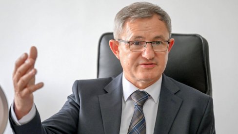 PREVARANTI ZOVU POLJOPRIVREDNIKE: Taže novac za bržu isplatu subvencija - oglasio se ministar Glamočić