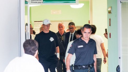 ПАНИКА У СВЕТУ ТЕНИСА! Јаник Синер након колапса завршио на кардиологији, лекари крију резултате
