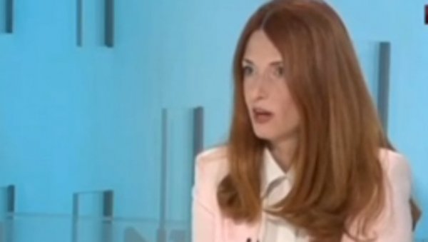 ТОТАЛНИ РАСКОЛ И ХАОС: Пукла тиква између студената и опозиције (ВИДЕО)
