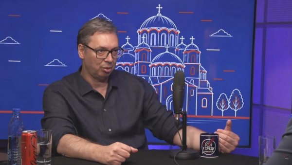 ВУЧИЋ О ОБОЈЕНОЈ РЕВОЛУЦИЈИ: Осећао сам да се иза свега крије политички покрет који треба да сруши државу
