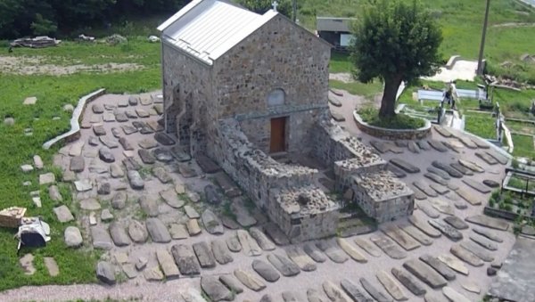 И ВЕЧНЕ КУЋЕ  СВЕДОЦИ СЕОБА: Сачињена јединствена дигитална мапа старих гробаља у сливу реке Љиг (ФОТО)