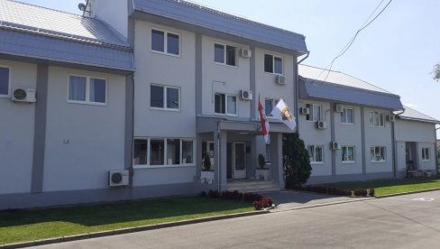 ZAPOSLENI U OKRUŽNOM ZATVORU U NOVOM SADU DALI KRV: Među dobrovoljnim davaocima i službenik koji 70. put učestvuje u akciji