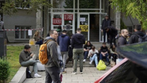HAOS MEĐU BLOKADERIMA! Traže krticu, svi sumnjaju jedni na druge