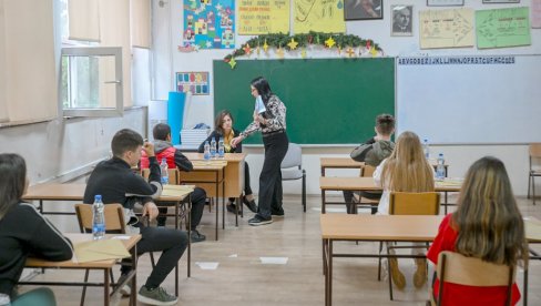 ОВО СУ РЕШЕЊА ТЕСТА ИЗ СРПСКОГ ЈЕЗИКА: Завршен први дан мале матуре (ФОТО)