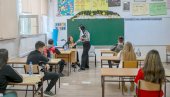 ZAVRŠEN PRVI DAN MALE MATURE: Ovo su rešenja testa iz srpskog jezika (FOTO)