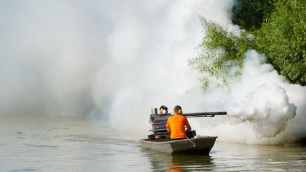 Екипе Чистоће и сутра  настављају акције сузбијања комараца