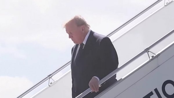 САМИТ ВИСОКОГ РИЗИКА: Трамп стигао на Г7 након што је заратио са петоро од шест светских лидера (ВИДЕО)